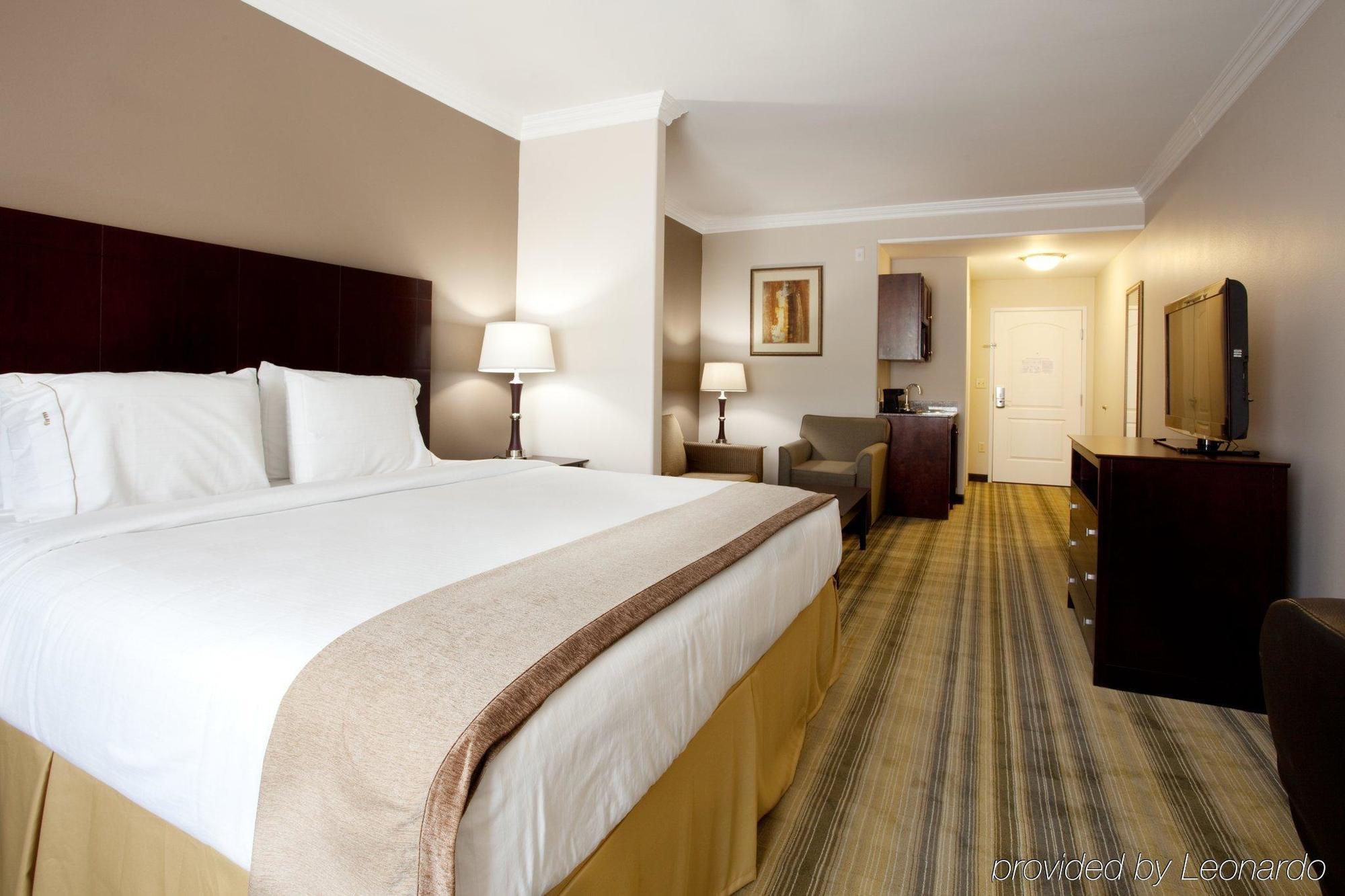 Holiday Inn Express & Suites - Cut Off Galliano By Ihg Habitación foto